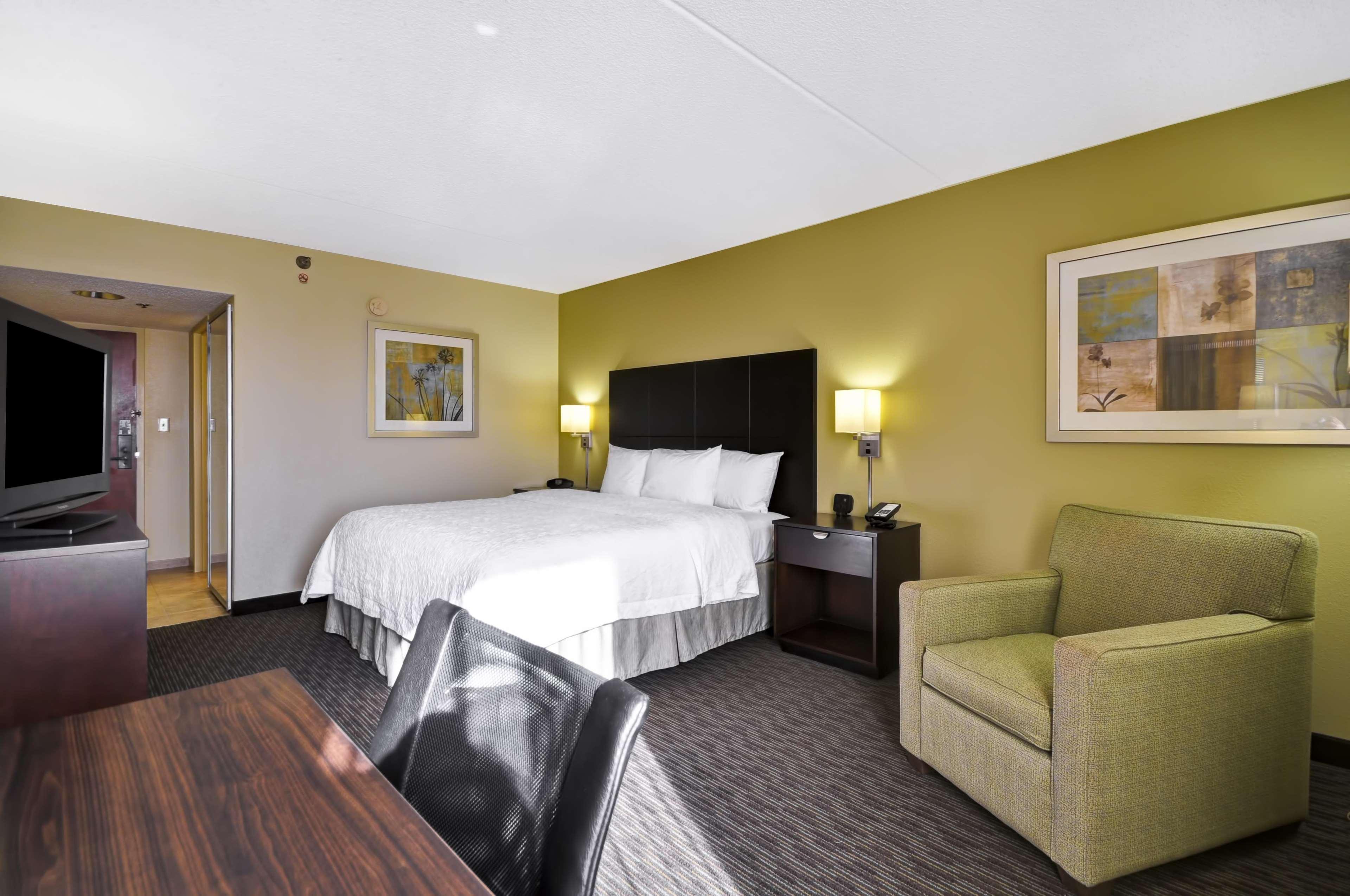 Hampton Inn Columbus/Дублин Экстерьер фото
