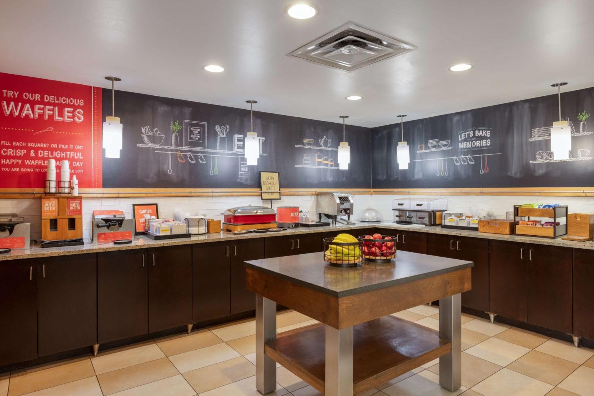 Hampton Inn Columbus/Дублин Экстерьер фото